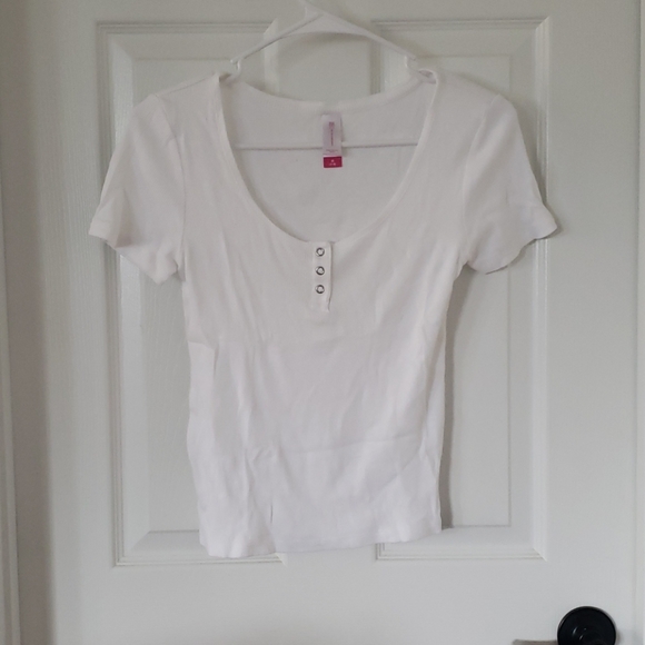 No Boundaries Tops - No Boundaries Ribbed Tee Shirt